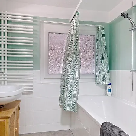 Bieri-haus By Interhome Lägenhet Unterseen